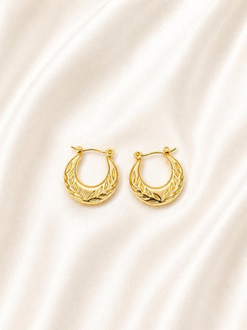 Nattiyan hoop earrings